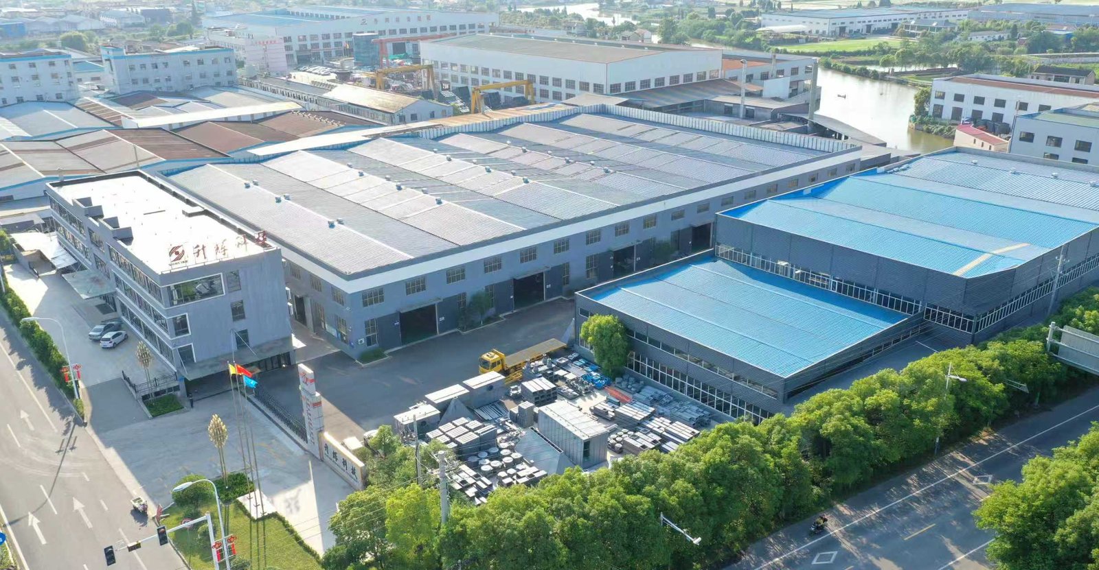 Globally leading projects